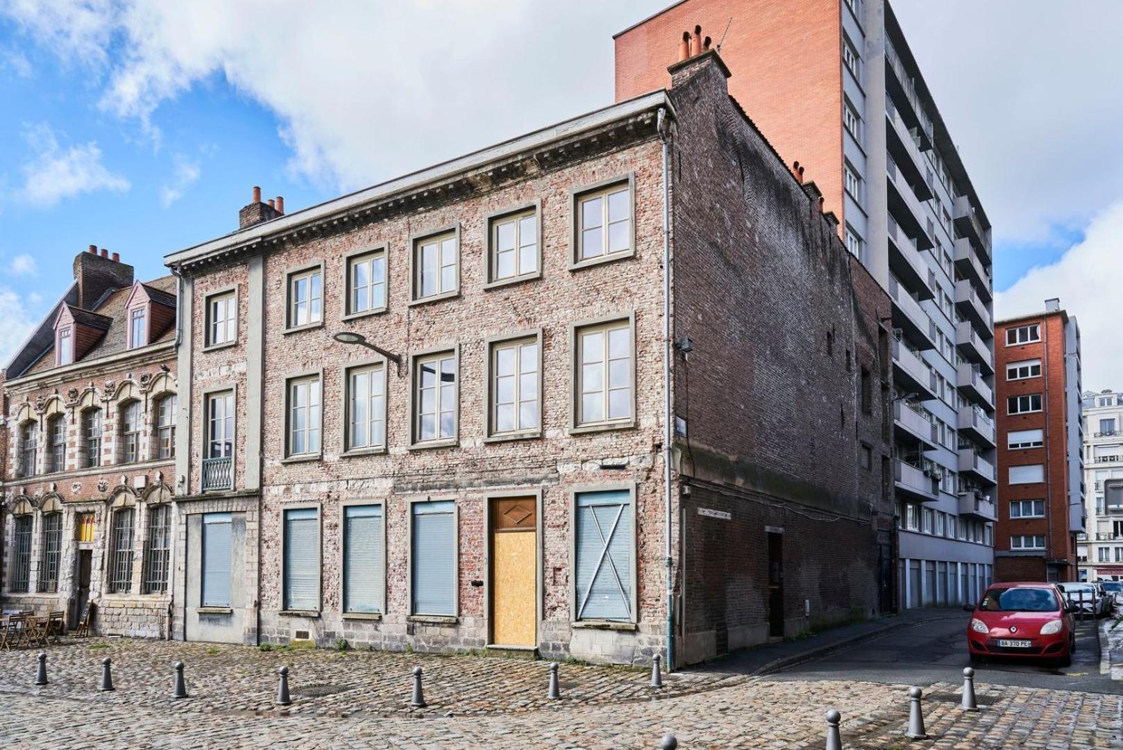 Lille Hypercentre Gares - Small Suite Buitenkant foto